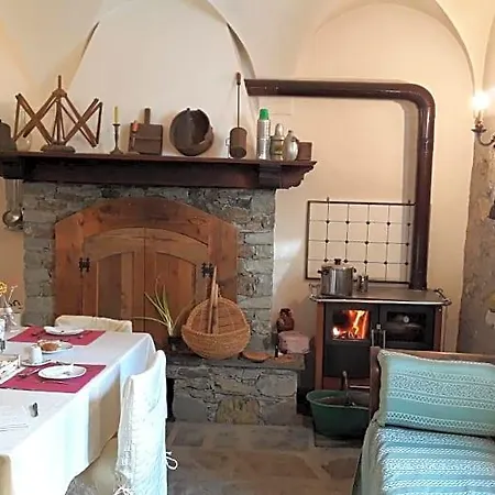 Frühstückspension Casa Taralin 3*