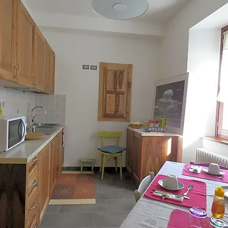 Casa Taralin 3*
